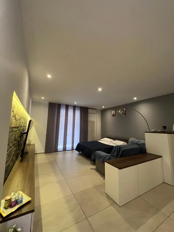 Samcri Luxury Home Catania 0*,  Italy